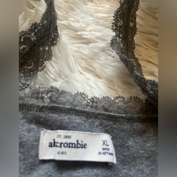 Y2K Abercrombie vintage lace cami - Picture 12 of 13